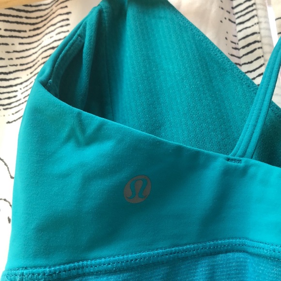 EUC Lululemon Turquoise Strappy Top Sz. 6 - Picture 7 of 10